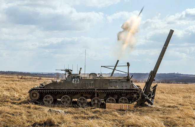 Theo tường thuật, đạn pháo của quân Nga bắn kéo dài liên tục, Quân đội Nga trút xuống ít nhất hàng chục nghìn quả đạn pháo, cuộc tấn công ban đêm của Quân đội Nga là không thể lường trước được, làm phía Ukraine thương vong rất nặng nề; điều đáng lo hơn nữa là giờ họ đã rơi vào thế tình thế bị bao vây ba mặt.