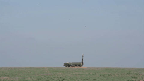 Nếu Nga "chặt đầu" các quan chức cấp cao của Ukraine, chắc chắn sẽ gây ra những phản ứng tiếp theo từ NATO và cộng đồng quốc tế, và Moscow sẽ rơi vào hoàn cảnh tương tự như Israel, bị phản ứng dữ dội từ cộng đồng quốc tế.