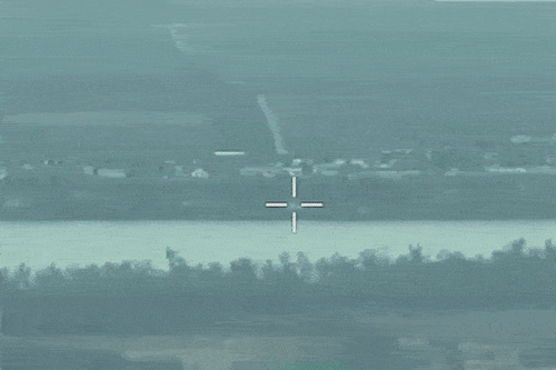 Các nguồn tin chỉ ra rằng, việc sử dụng loại bom này lần đầu tiên trên chiến trường Ukraine diễn ra vào tháng 9 năm ngoái, bằng máy bay tiêm kích bom Su-34; đây cũng là loại máy bay tiến công mặt đất chủ yếu của Không quân Nga trên chiến trường Ukraine.