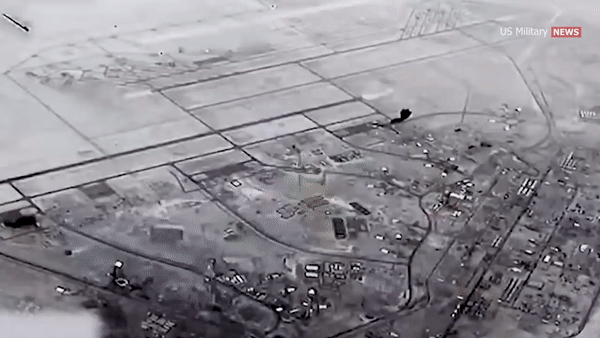 Điều duy nhất có thể thấy được là bệ phóng tên lửa HIMARS trong video và hệ thống phòng không Patriot lộ diện từ lâu, nhưng không được ngụy trang hay vào rừng ẩn náu? Dường như chúng đang “cố tình chờ” để bị UAV Nga phát hiện và sau đó là cuộc tấn công bằng tên lửa đạn đạo Iskander-M.