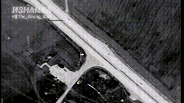 Ngày 8/7, Quân đội Nga đã sử dụng UAV tiến hành trinh sát gần làng Klapaya thuộc tỉnh Kherson và phát hiện một kho đạn pháo của Ukraine. Họ lần theo con đường vận chuyển và theo dõi 20 xe quân sự vận chuyển đạn trên đường ra tiền tuyến.