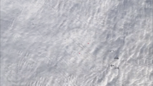 Quân đội Nga cũng không ngoại lệ khi phải đối mặt với những thách thức từ việc thay đổi môi trường chiến tranh, việc sử dụng bom dẫn đường, được cải tiến từ bom thường, đã trở thành một giải pháp kinh tế thiết thực; đưa Không quân chiến thuật Nga “hồi sinh” trở lại. 