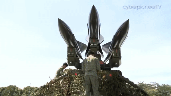 Tìm kiếm nguồn tên lửa phòng không trên toàn thế giới hiện là nhiệm vụ quốc phòng cấp bách nhất của Kiev lúc này và nó đương nhiên trở thành một trong những nhiệm vụ chính của các đồng minh châu Âu và Mỹ.