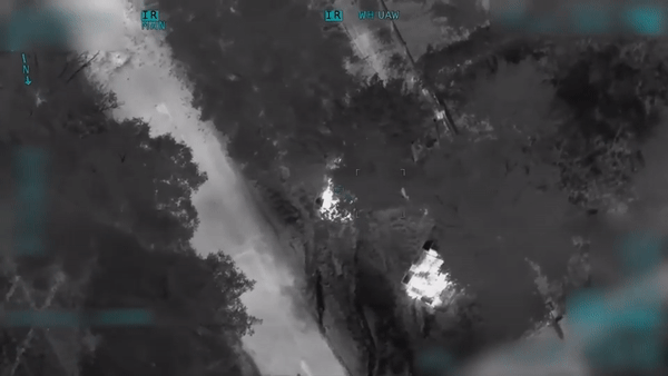 Đáng xấu hổ hơn nữa là những đoạn video cuối cùng về UAV TB2 tấn công và phá hủy các khí tài phòng không của Nga, điều này chắc chắn đã làm tổn hại nghiêm trọng đến uy tín một thời của công nghệ phòng không Nga.