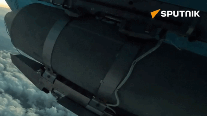 Cho đến nay, chưa có trường hợp đáng tin cậy nào được ghi về việc phòng không của Ukraine có thể đánh chặn ít nhất loại bom lượn như vậy. Vào đầu tháng 6 vừa qua, truyền thông Nga xuất hiện thông tin về một cuộc đối đầu giữa hệ thống tên lửa phòng không Patriot của Mỹ và bom FAB có gắn mô-đun UMPK của Nga, kết thúc bằng thất bại của Patriot.