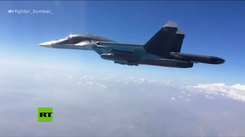 Mặc dù máy bay Su-34 được Ukraine tuyên bố bị họ bắn rơi nhiều nhất trong nửa đầu năm nay, nhưng nó cũng đạt kỷ lục chói sáng nhất ở mặt trận Avdiivka, khi thả số lượng lớn bom dẫn đường FAB vào các công sự phòng thủ kiên cố, buộc Quân đội Ukraine phải rút lui. Hiện Quân đội Nga vẫn tiếp tục sử dụng Su-34 với số lượng lớn để ném bom Kharkov và Donetsk. 