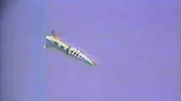 Việc chỉ 10 phút sau khi UAV trinh sát chiến lược Global Hawk của Quân đội Mỹ rời Crimea, thì Crimea hứng chịu một cuộc tấn công đẫm máu. Đây rõ ràng không phải là một vụ tai nạn. Có thể nói, Bộ Quốc phòng Nga đã không sai khi cho rằng, Mỹ phải chịu trách nhiệm quan trọng về vụ tấn công này.