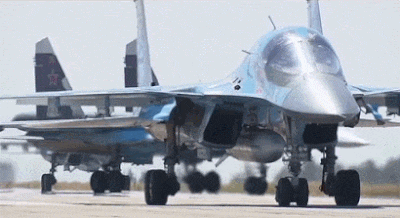 Tuy nhiên, cuộc phản công tiếp theo của RFAF đã khiến Lữ đoàn Azov và quân đoàn lính đánh thuê nước ngoài phải trả giá đắt. Máy bay tiêm kích bom Su-34 của Không quân Nga, đã thả hàng loạt bom có điều khiển 500 kg, để hỗ trợ lực lượng mặt đất phản công.