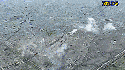 Người phát ngôn mặt trận phía Đông của Quân đội Ukraine, ông Cherevadi cho biết, quân đội Nga đã tổ chức tấn công 261 lần trong một ngày vào thành phố Bakhmut; điều này đủ chứng tỏ quyết tâm tràn ngập Bahmut của quân đội Nga lớn như thế nào.