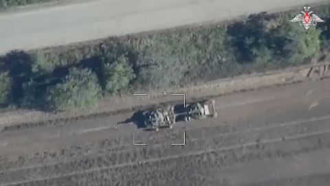 Theo thống kê của quân đội Nga, UAV tự sát Lancet đã phá hủy không dưới năm mươi khẩu pháo các loại của Quân đội Ukraine; trong đó phần lớn pháo binh Ukraine là nạn nhân của UAV Lancet, chủ yếu có nguồn gốc NATO.