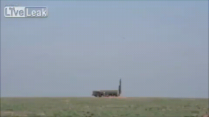 Ngay cả khi Moskva phải hạn chế khả năng tiếp cận một số công nghệ của phương Tây, nhưng với cơ sở hạ tầng đã có sẵn, Nga có thể “tự cung, tự cấp” các thành phần điện tử thiết yếu cho tên lửa đạn đạo của họ, mà không cần phụ thuộc vào nguồn cung từ bên ngoài.