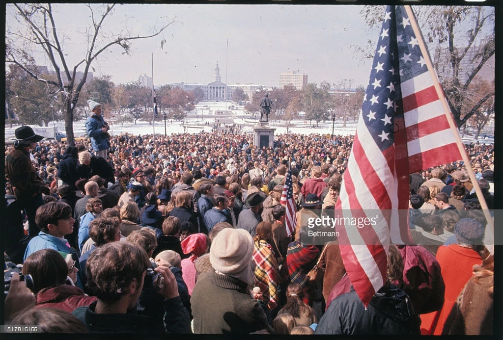 Ảnh đáng nhớ về phong trào phản đối chiến tranh Việt Nam (2)