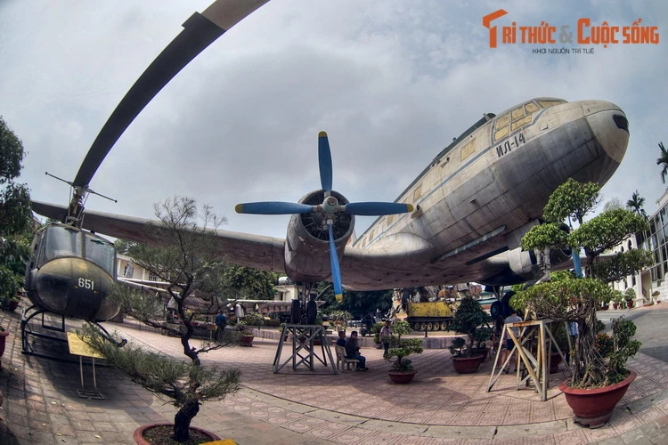 Ngắm hiện vật vô giá trong Bảo tàng Lịch sử Quân sự Việt Nam