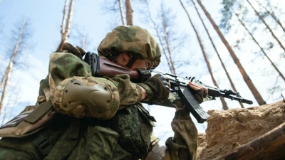 Để tấn công vào Belgorod, Bộ Tổng tham mưu AFU không điều thêm quân từ nơi khác tới, mà vẫn sử dụng quân cơ động ở Sumy. Mặc dù chỉ là chiến trường phụ, nhưng AFU đã tung vào đây nhiều lực lượng tinh nhuệ, bao gồm cả Lữ đoàn bộ binh cơ giới 47, được trang bị hoàn toàn bằng vũ khí hạng nặng của Mỹ, Lữ đoàn tấn công số 33 và Lữ đoàn biệt kích số 225.