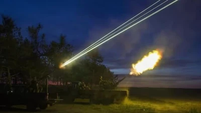 Lý do phòng không Ukraine không thể đánh chặn UAV của Nga 