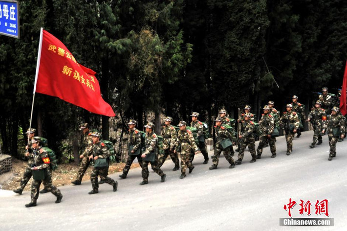 Cuộc hành quân đầy khó khăn, vất vả.
