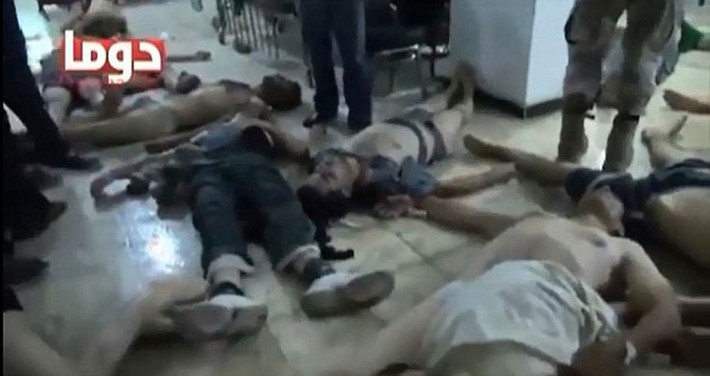 Chính quyền Obama mạnh mẽ cáo buộc chính quyền Assad phải chịu trách nhiệm cho vụ tấn công và kêu gọi phát động hành động quân sự để trừng phạt chế độ Syria.