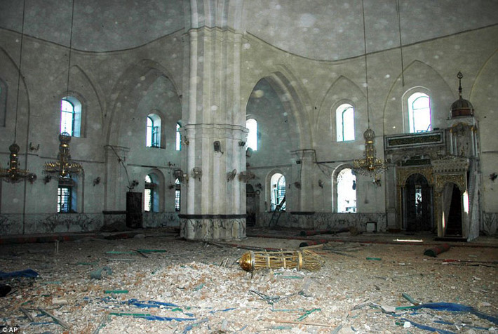 Thánh đường Hồi giáo Khaled bin Walid ở khu phố al-Khalidiyah, trung tâm thành phố Homs.