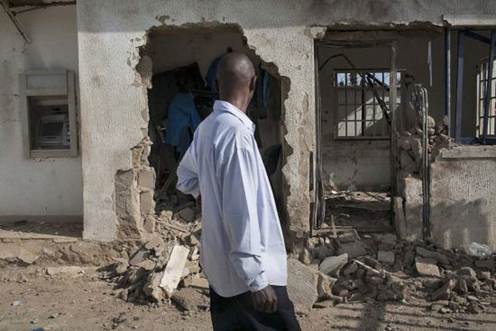 Ngay sau vụ tấn công khủng bố, các quan chức Nigeria đã gửi lời chia buồn đến gia đình nạn nhân.