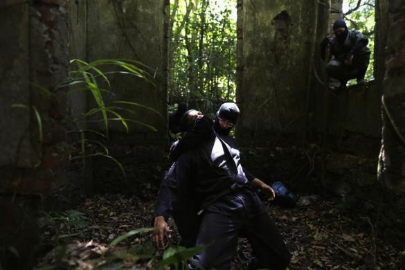 Nguồn gốc của các ninja là khó có thể xác định, nhưng có thể phỏng đoán rằng, họ xuất hiện vào khoảng thế kỷ 14. Tuy nhiên, vai trò của ninja dần phai nhạt và mất đi trong xã hội Nhật Bản hiện đại.