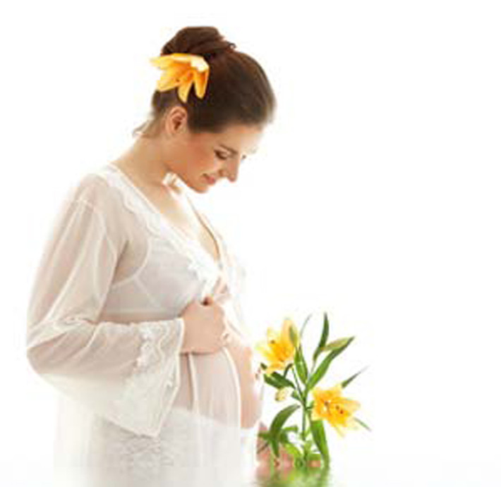 Không nhuộm tóc khi đang mang thai. Đặc biệt là trong ba tháng đầu của thai kỳ.