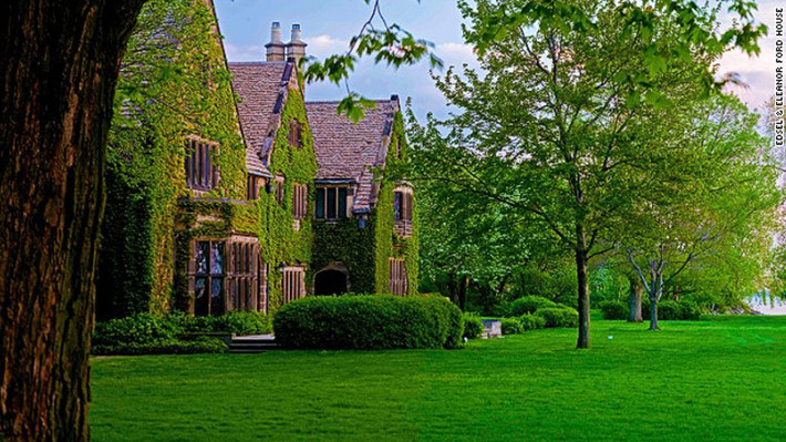 5. Lâu đài Ford House ở Grosse Pointe Shores, Michigan