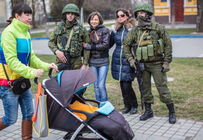 Trái với dự đoán trước đó, tình hình an ninh ở Crimea đã trở nên ổn định hơn rất nhiều nhờ sự nỗ lực của các thành viên của Lực lượng an ninh để đảm bảo trật tự, khôi phục sự ổn định cho Khu tự trị.