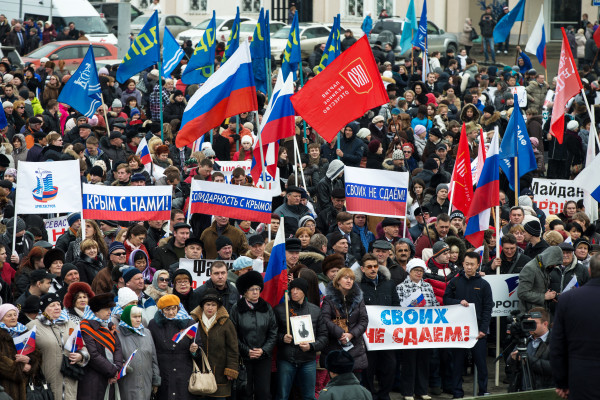 Không chỉ ở thủ đô Moscow, trên khắp nước Nga cũng đang diễn ra những hoạt động chào mừng sự kiện trọng đại của đất nước.