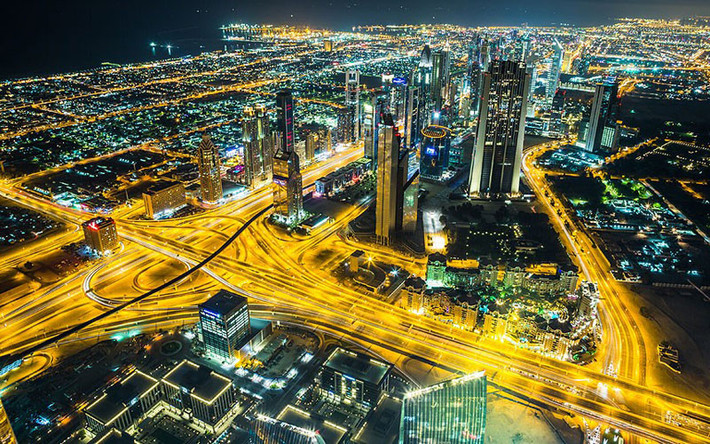 Thu hút 5,5 triệu khách du lịch trong nửa đầu năm nay, thành phố Dubai được mệnh danh là giấc mơ hoa lệ của phương Đông với hàng loạt các công trình kiến trúc tuyệt đẹp và các khu vui chơi giải trí cao cấp.