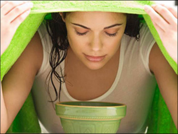 Bên cạnh đó, tinh dầu sả còn có tác dụng cải thiện làn da, giúp da trở nên săn chắc, ngăn ngừa sự “nổi loạn” của trứng cá, mụn nhọt hiệu quả.