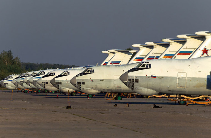 Hiện nay, Il-78 phục vụ chủ yếu trong Không quân Nga với tổng cộng 19 chiếc thuộc Trung đoàn cận vệ tiếp liệu trên không số 203.