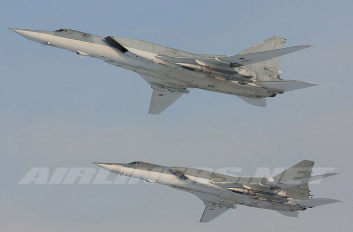 Tu-22M3 được trang bị động cơ tuốc bin phản lực NK-25 cho tốc độ bay 2.000km/h (nhanh hơn B-1B), bán kính tác chiến 2.400km, khả năng mang tới 21 tấn vũ khí trên cánh và thân (gồm bom và tên lửa hành trình đối đất/diệt hạm).