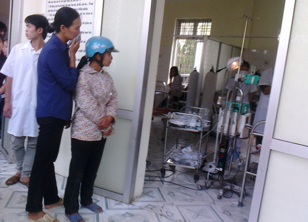 Tổng cục Công nghiệp Quốc phòng hỗ trợ mỗi gia đình có công nhân bị chết 5 triệu đồng và mức 3 triệu đồng đối với mỗi công nhân bị thương.