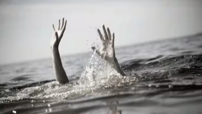 Đi tắm sông, 6 anh chị em trong một gia đình đuối nước tử vong