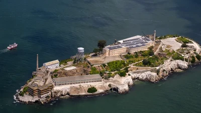 Bên trong nhà tù khét tiếng Alcatraz ở Mỹ
