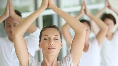 Để tránh suy buồng trứng sớm, phụ nữ nhớ kỹ 6 điều này