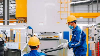 Sau 3 quý lỗ hàng trăm tỷ, SMC có lãi trở lại