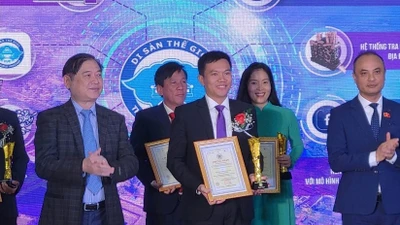 Khởi động Chương trình Biểu dương TOP Công nghiệp 4.0 năm 2025