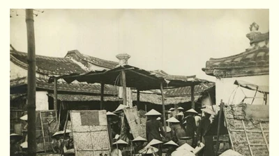 Bồi hồi loạt ảnh hiếm về phố cổ Hội An thập niên 1940