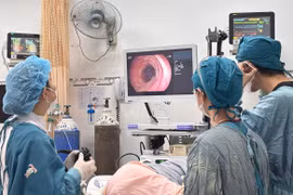 Nam thanh niên suýt nguy kịch do nuốt phải tâm tre