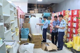 Kinh doanh hàng giả, Tạng Kiều Đường bị phạt 356 triệu đồng