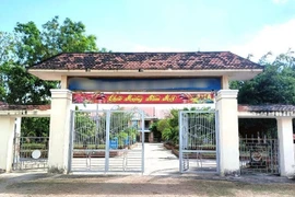 Hiệu trưởng ở Gia Lai gửi ảnh nhạy cảm, bị kỷ luật