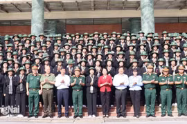 Lãnh đạo tỉnh Đồng Nai thăm, động viên, tặng quà lực lượng A80