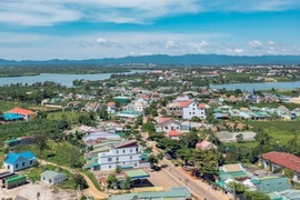 Lâm Đồng: Nhà thầu Ngọc Cường 'độc diễn' 2 gói nâng cấp đường tiền tỷ