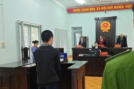 10 năm tù cho kẻ lôi kéo thiếu niên vào con đường ma túy