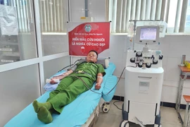Đại úy Công an xã Quảng Phú vượt 70 km hiến tiểu cầu cứu bệnh nhân hiểm nghèo
