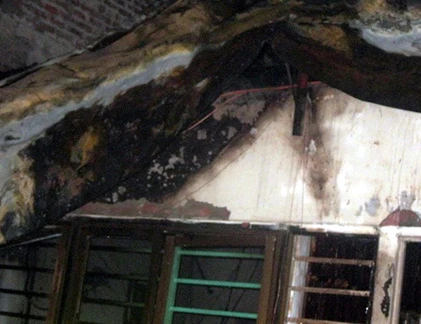 Nghi rò khí gas, một nhà hàng bị thiêu rụi trong đêm