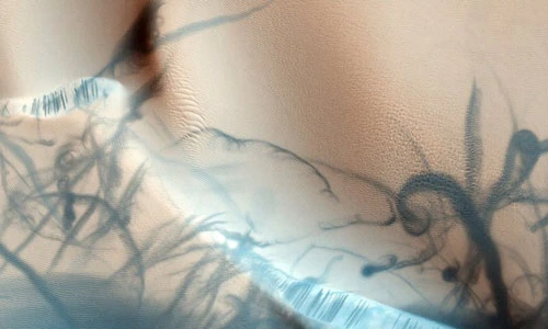 Ảnh cận cảnh đẹp khó tin về sao Hỏa (1)