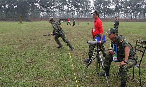 Các nước ĐNA tất bật luyện tập bắn súng ở Miếu Môn