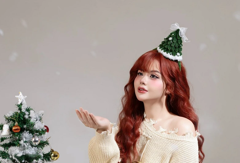 Hot girl CFL “tuyên chiến” anti-fan, cộng đồng đồng loạt ủng hộ